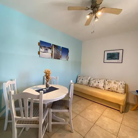 Apartments Lumbarda Beach *