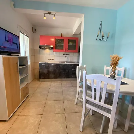 Apartments Lumbarda Beach *