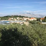 Appartement Apartments Lumbarda Beach