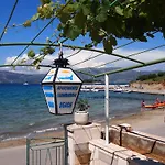 Apartments Lumbarda Beach