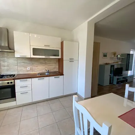 Apartments Lumbarda Beach لومباردا