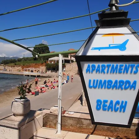 شقة Apartments Lumbarda Beach *