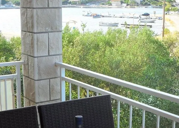 Apartments Lumbarda Beach * لومباردا
